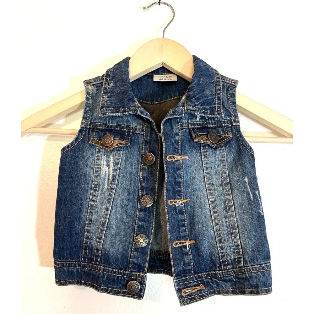 Zara Girls sleveless Jean  Vest Sz 2/3 Camouflage Detail Distressed Brass Button